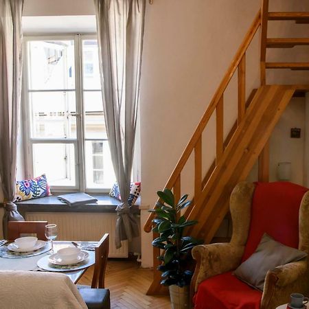 Old Town Folk Apartment Βαρσοβία Εξωτερικό φωτογραφία